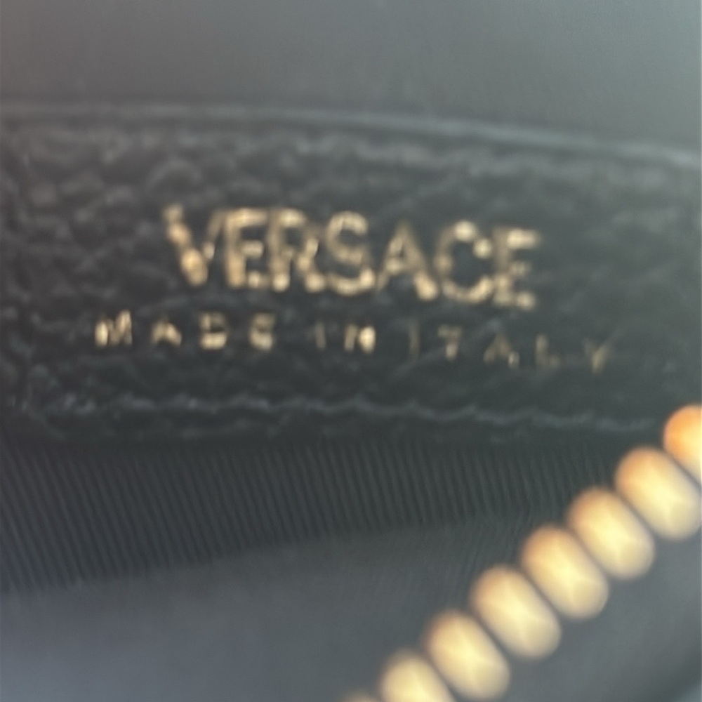 Versace Full Inclusion Black Leather Card Holder - Picture 4 of 6